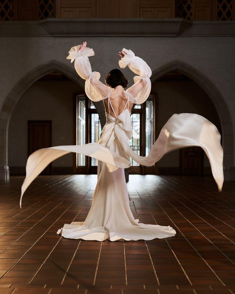 Model wearing Savannah detachable bow in organza