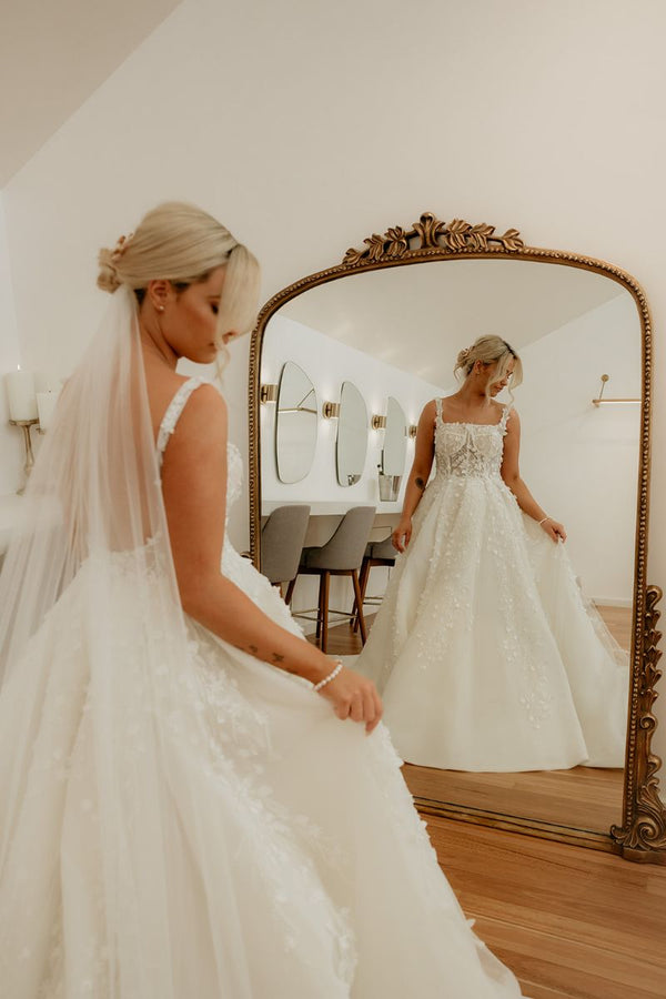 When to Order Your Wedding Dress