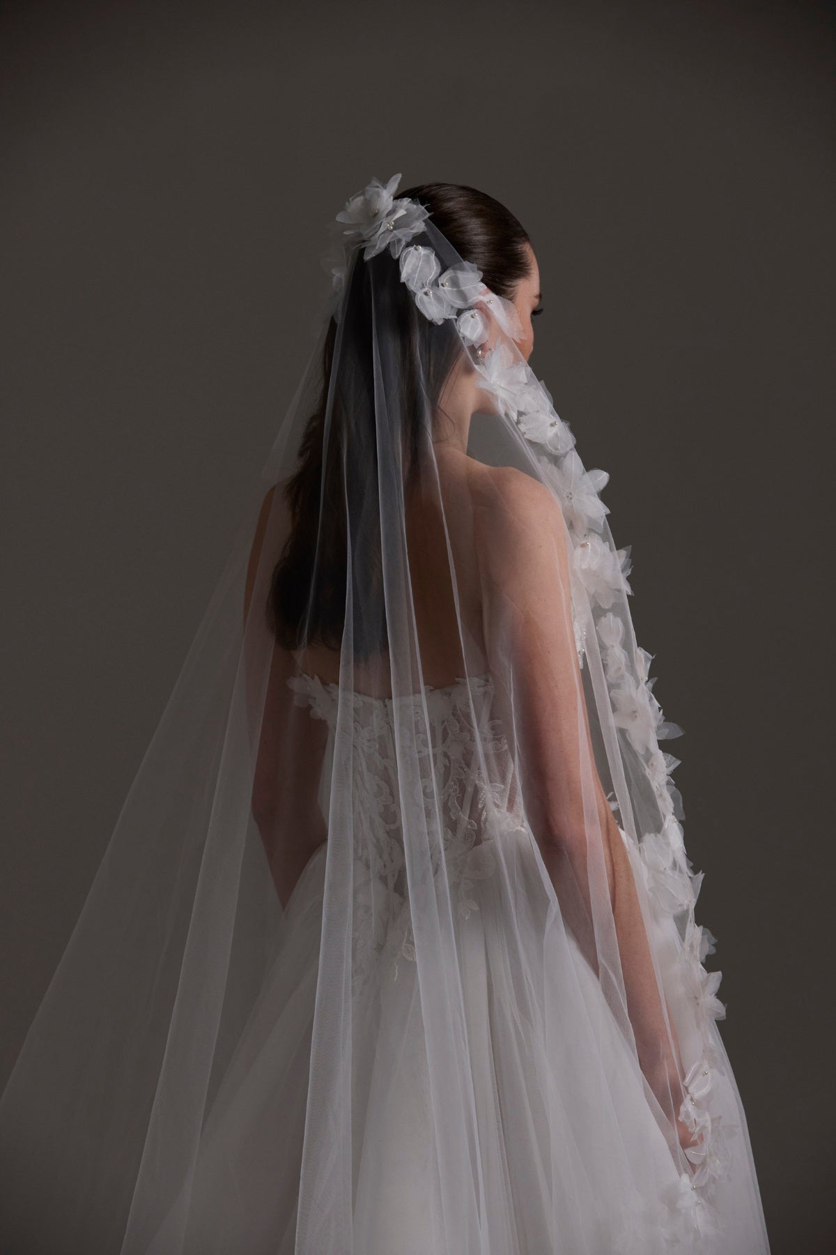 floral lace edged veil 