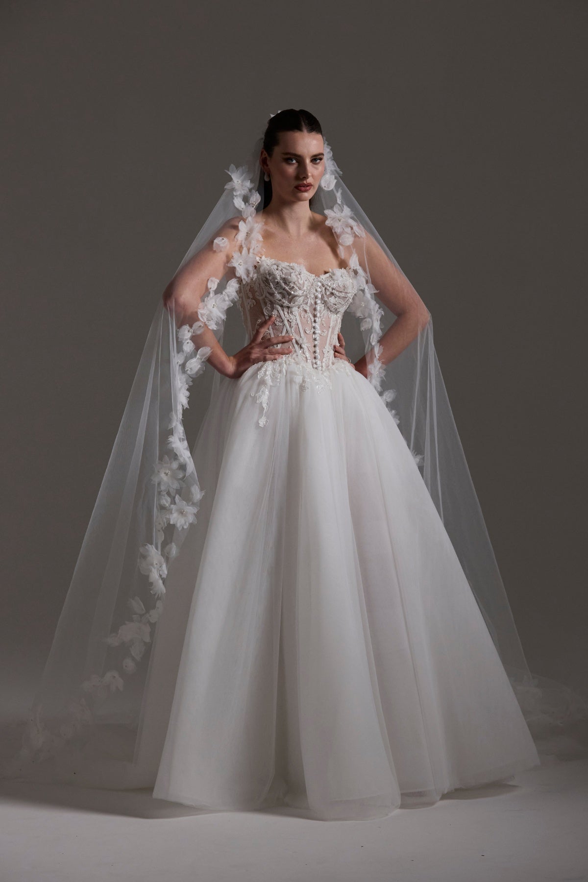 floral lace edged veil 