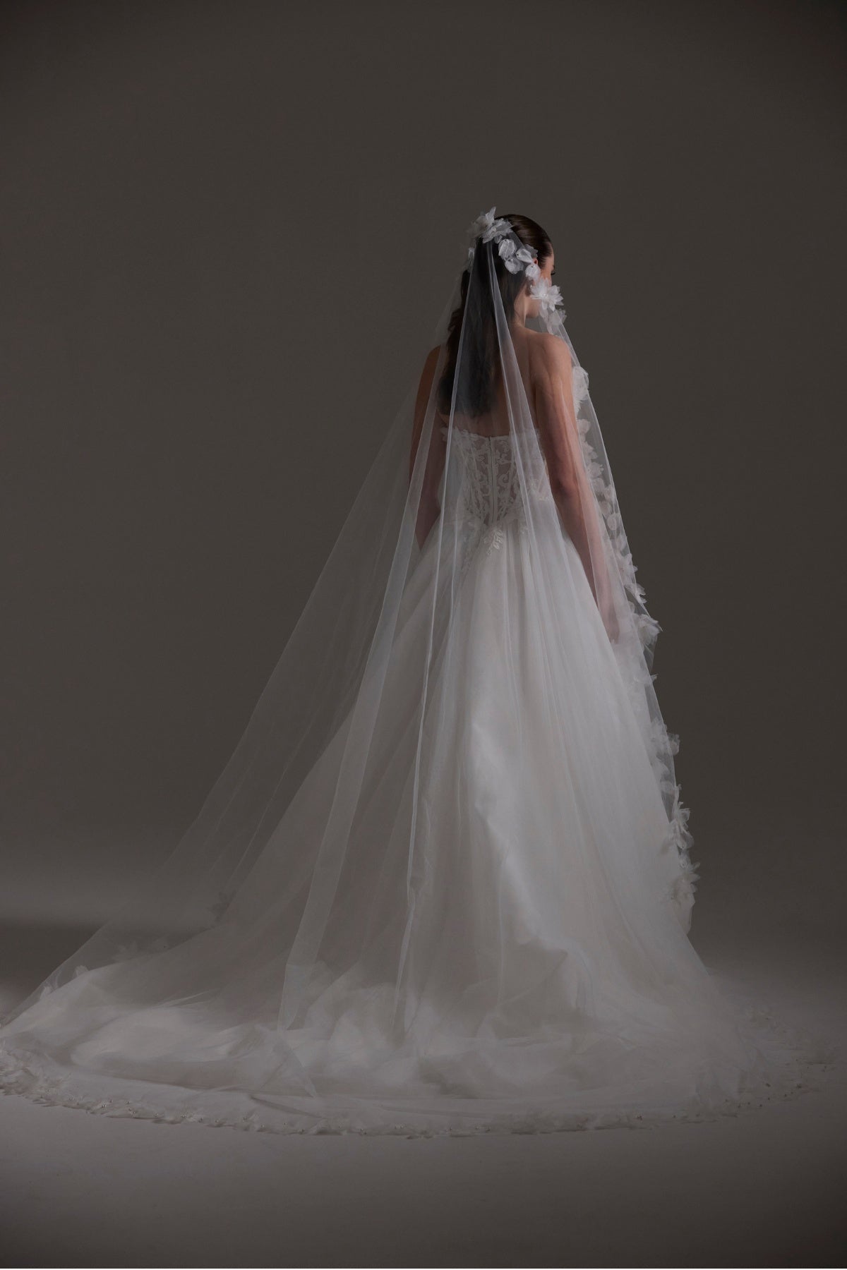 floral lace edged veil 