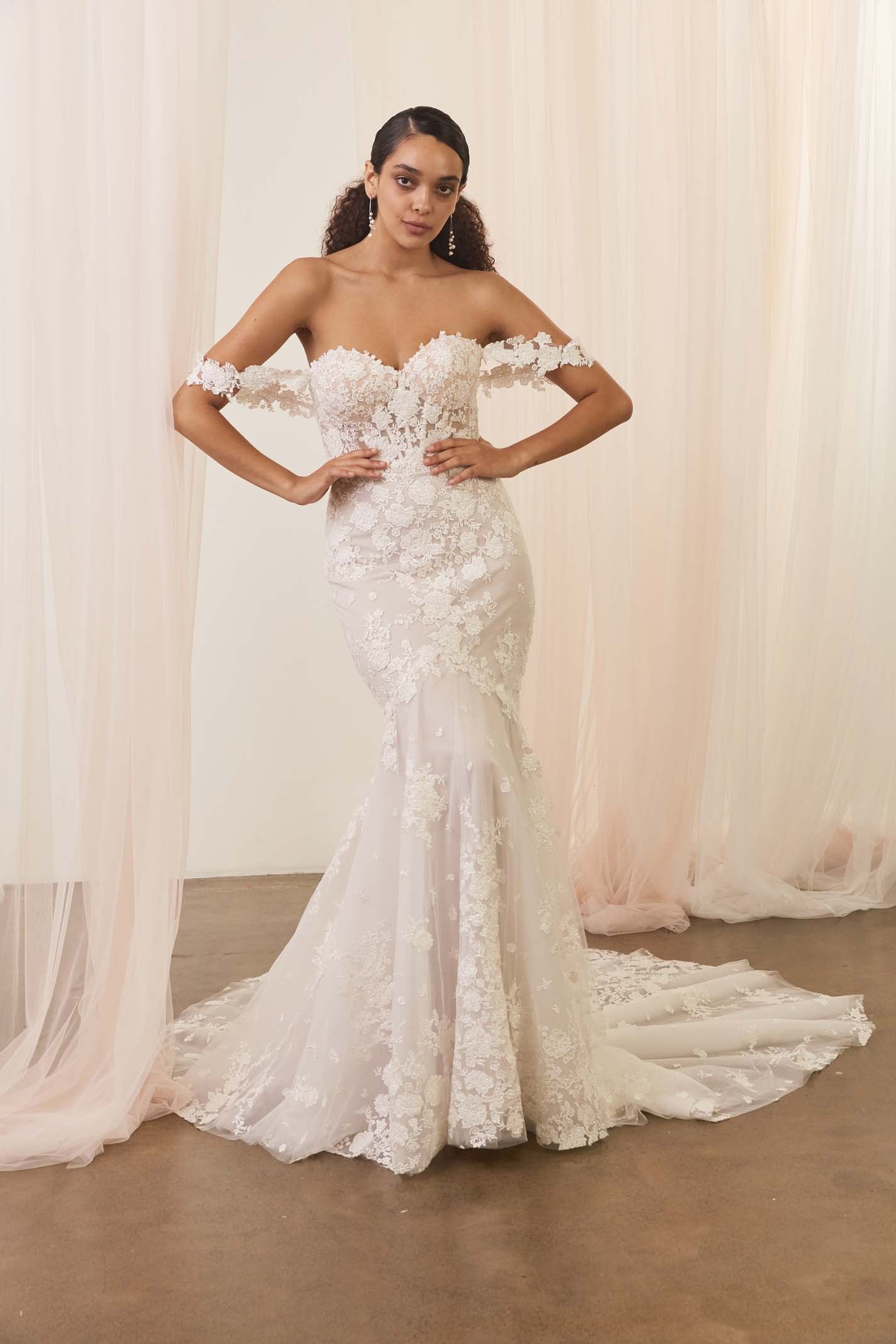 Mermaid Trumpet Lace Wedding Dress with Sleeves I Shivani Jessica Couture Mermaid Trumpet Lace Wedding Dress with Sleeves I Shivani Jessica Couture