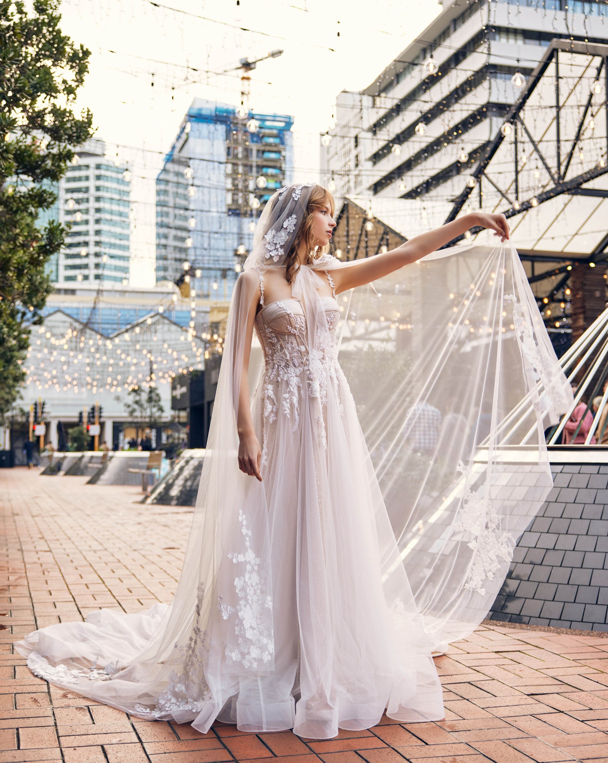 Lisa Designer Wedding Dress | JESSICA COUTURE Jessica Couture Lisa Designer Wedding Dress | JESSICA COUTURE Jessica Couture