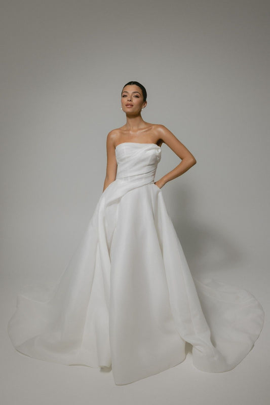 Modern A-line Wedding gown, Organza pleating, strapless neckline 