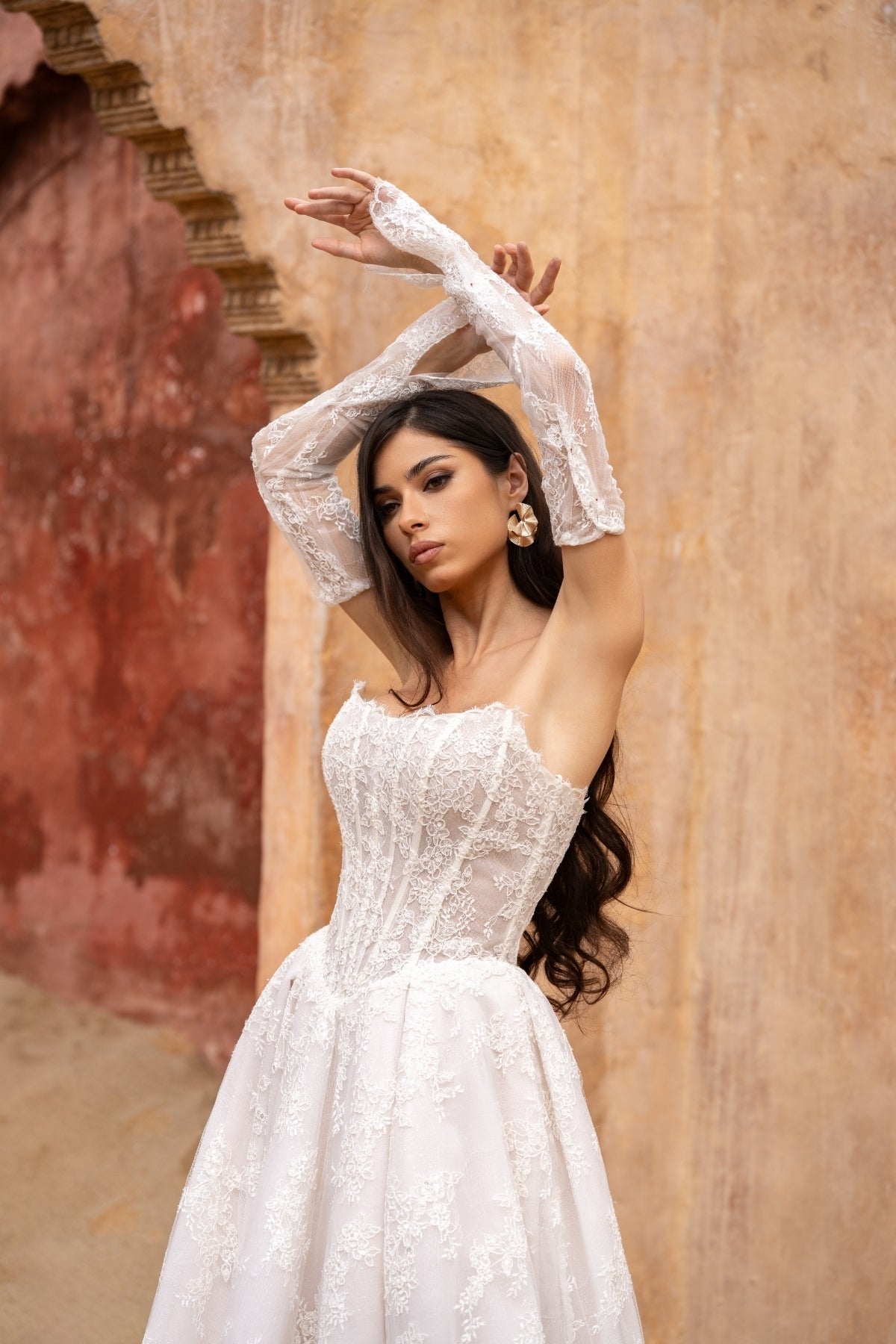 A-line Lace wedding dress, with matching sleeves. 