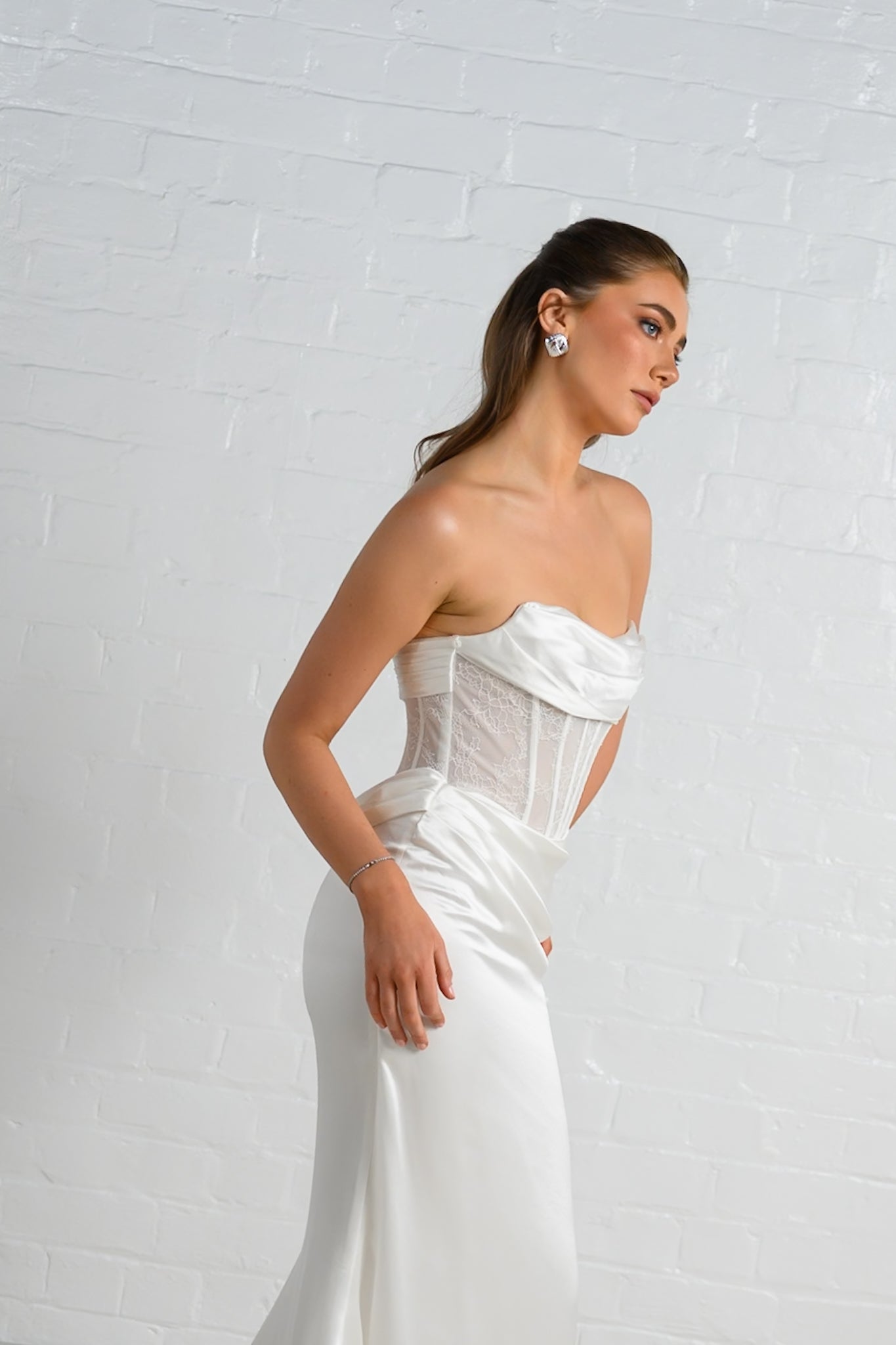 SIRENE gown - Fitted SATIN bridal gown by Ever after collection Miss Chloe 