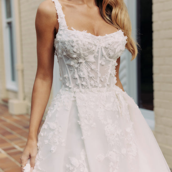 CALYPSO Bridal Gown by ATELIER WU Jessica Couture CALYPSO Bridal Gown by ATELIER WU Jessica Couture