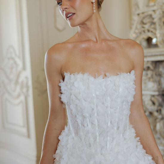 textured lace wedding dress, strapless neckline A-line skirt 