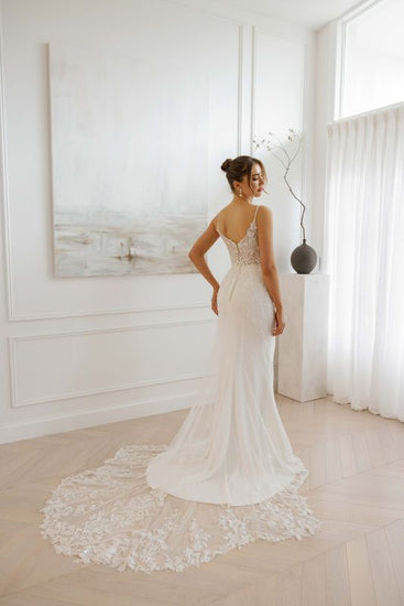 NATALIE gown - FIT'N'FLARE bridal gown by Willow collection Miss Chloe 