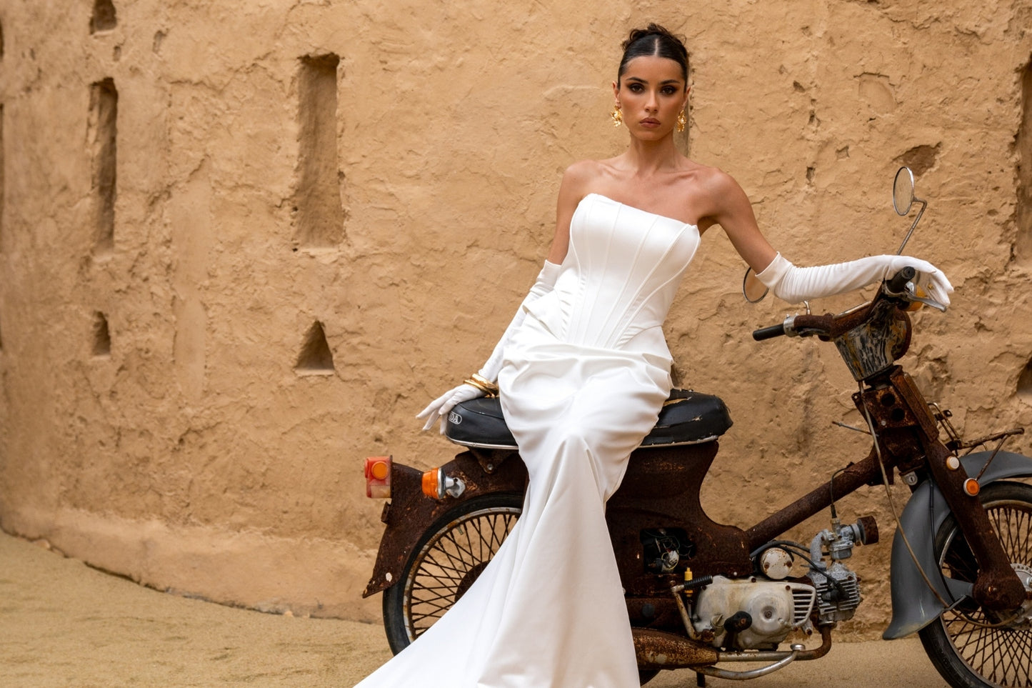 2 piece wedding gown, fitted style, minimal, corset boning. 